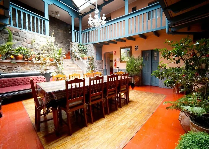 Hostal Suecia I